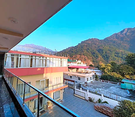 Tapovan New Residency - 5 minutes walk to Laxman Jhula