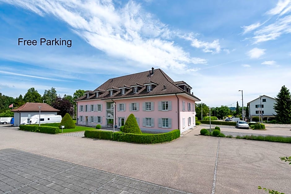 Bären Self Check-in Hotel