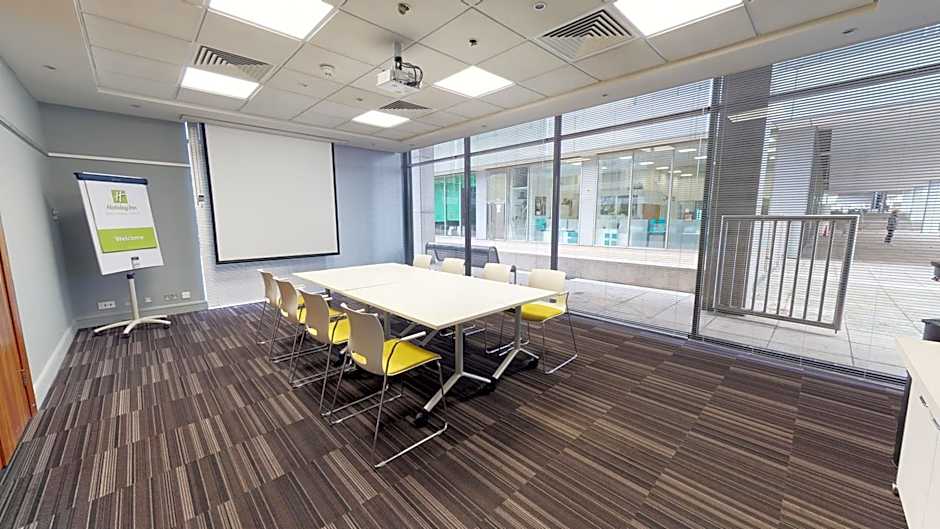 Holiday Inn Milton Keynes Central By IHG