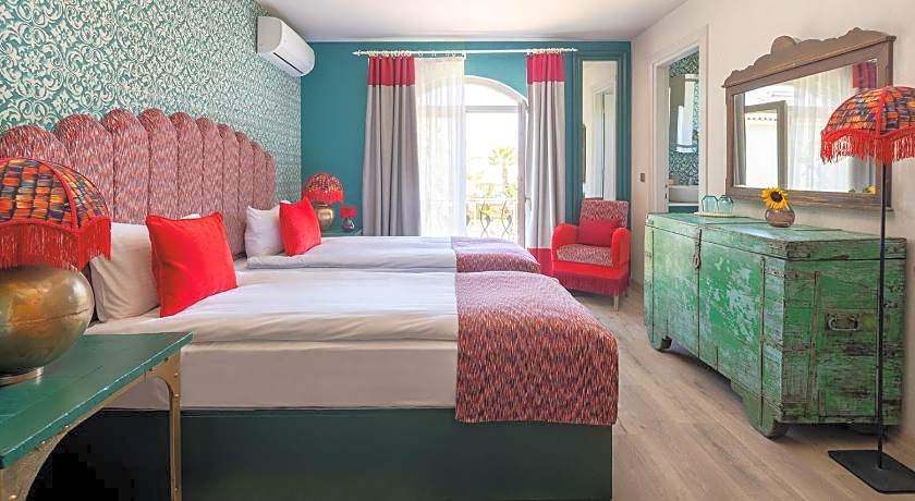 La Capria Suite Hotel