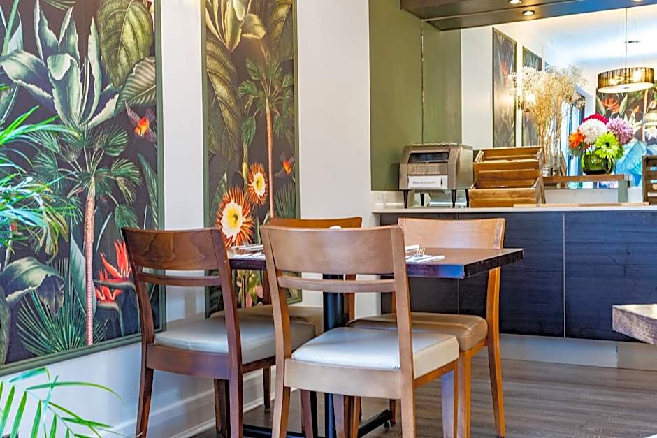 Croft Court Hotel Free Parking