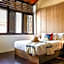 Carnarvon Antique Loft