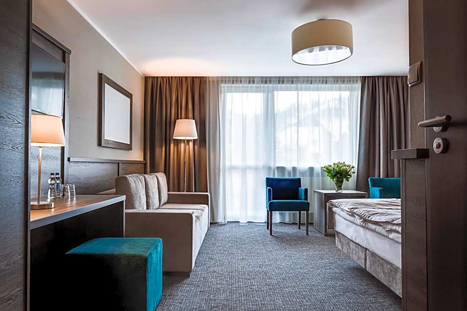 Hotel Konradówka Wellness & SPA - 300 metrów do centrum