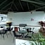 Colonial Court Motor Inn