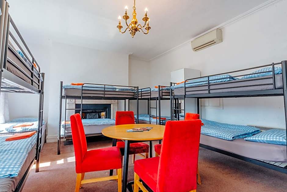 Eden Quay Guesthouse Private Rooms