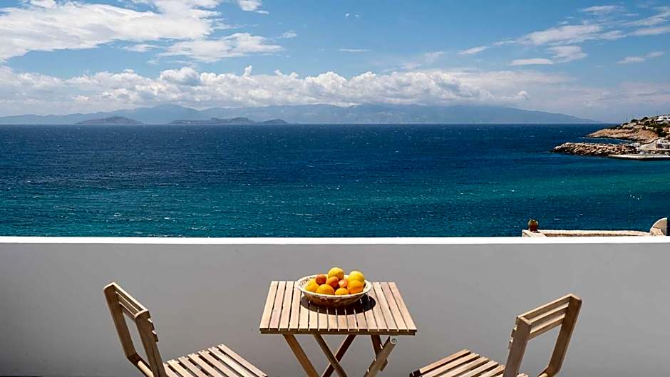 MIKRES CYCLADES DONOUSSA