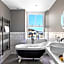 Leader Suite - Sea View - Free Wi-Fi