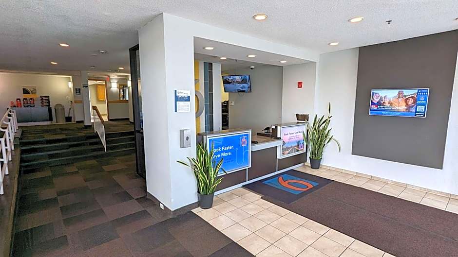 Motel 6-Framingham, MA - Boston West