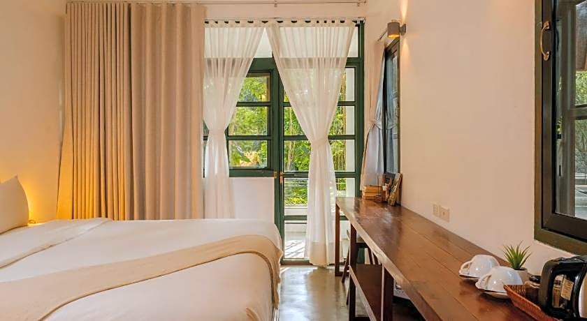 Big Tree Boutique Hotel