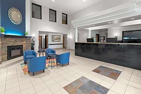 Super 8 by Wyndham Quebec City