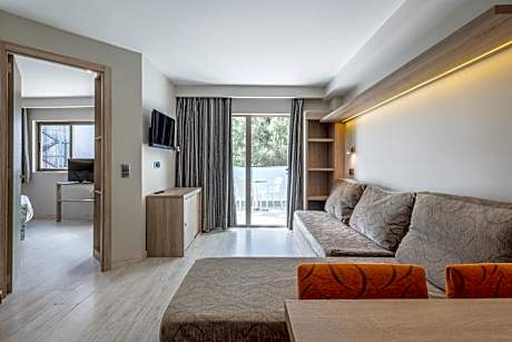 Deluxe Double Room with Sea View