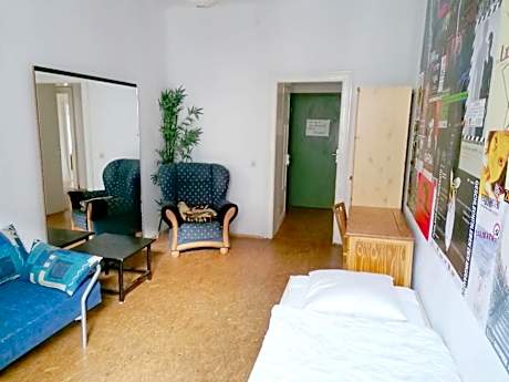 Standard Single Room with Shared Bathroom