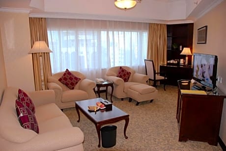 Deluxe Suite