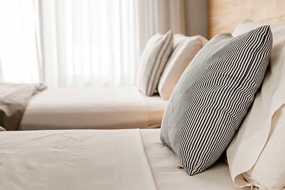 5411 Soho Hotel