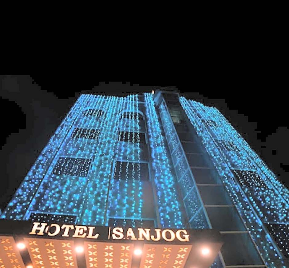 Hotel Punnu International