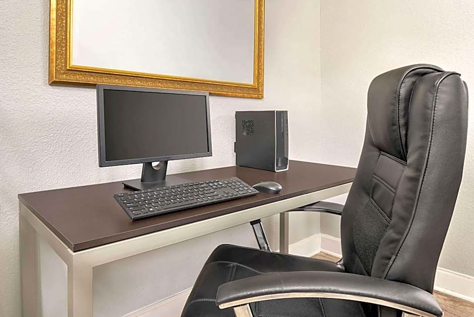 Baymont by Wyndham Swanton