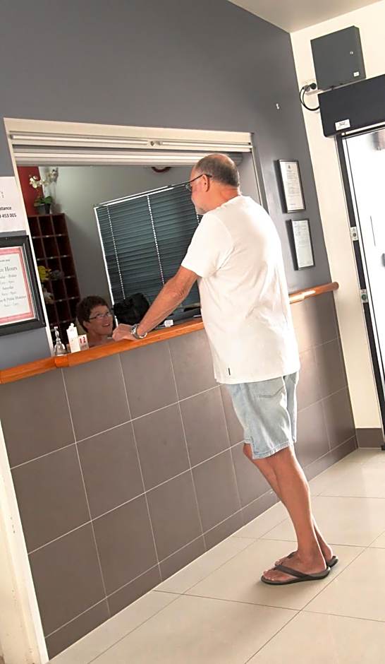 Ayr Traveller's Motel