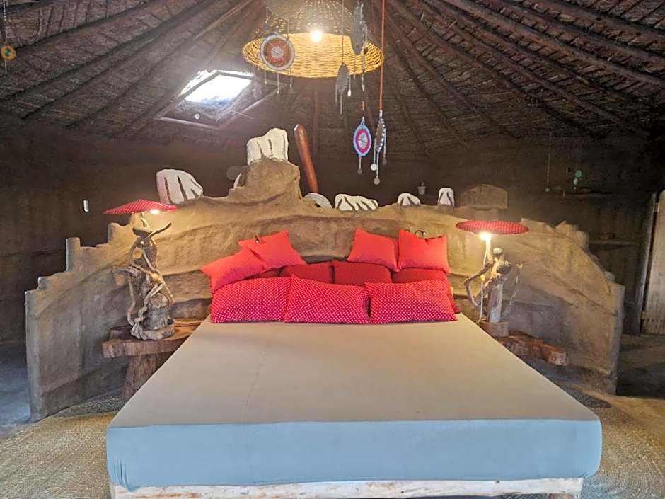 Original Maasai Lodge – Africa Amini Life