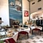 Yasha Hotel