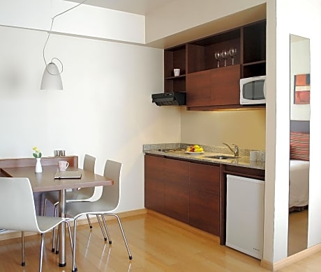 Superior King Apartment