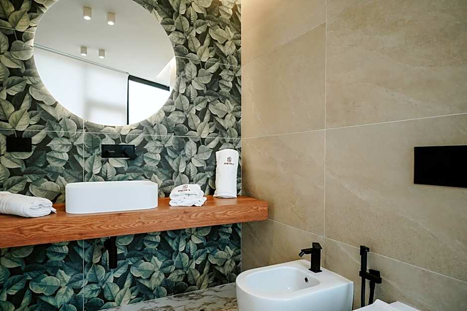 POETICA BOUTIQUE SKY HOTEL