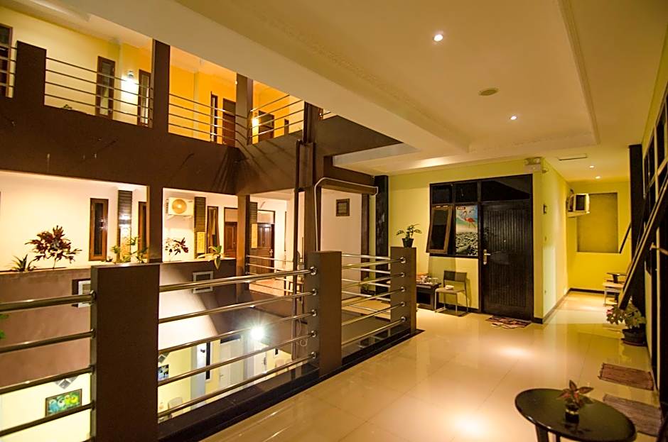 Hotel Salon Fora & Longhill Cafe Fora