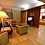 Charoen Hotel