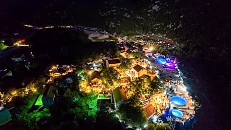 Makarska Ethno Village Kokorici