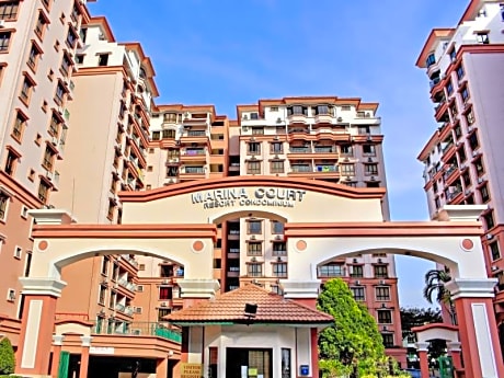 KK Vacation Apartments @ Marina Court Resort Condominium