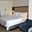 Holiday Inn Express Hotel & Suites Evanston By IHG