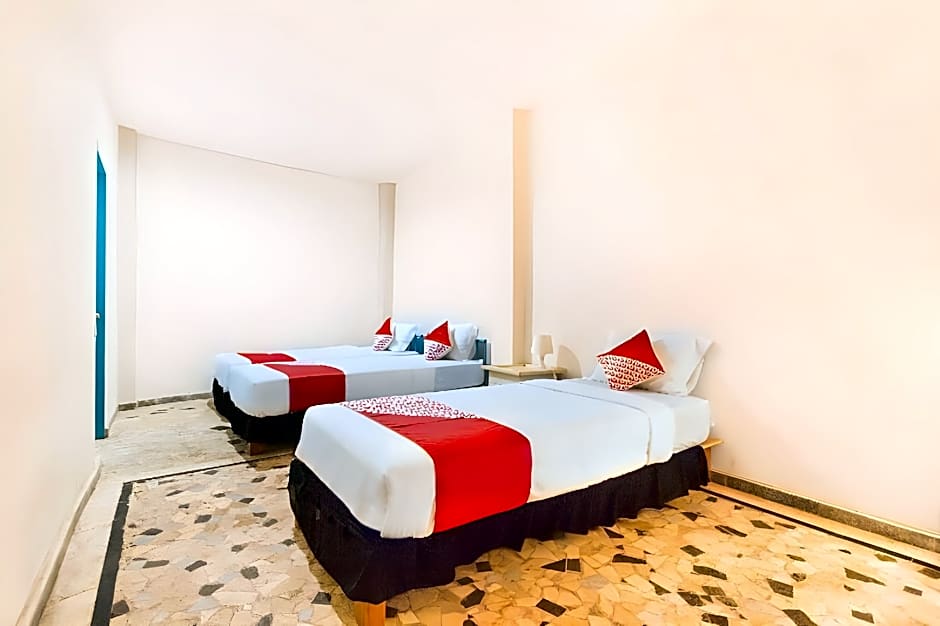 RedDoorz near RSUD Kota Mataram