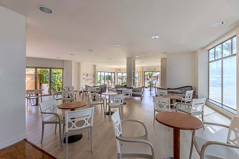 Moon Dreams Roquetas