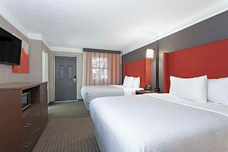 Queen Room with Two Queen Beds - Non-Smoking