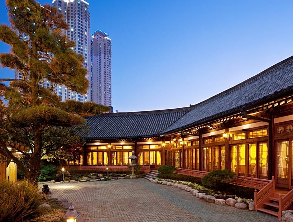 Nongshim Hotel