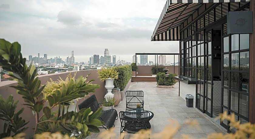 THEA Private Suites by TH District