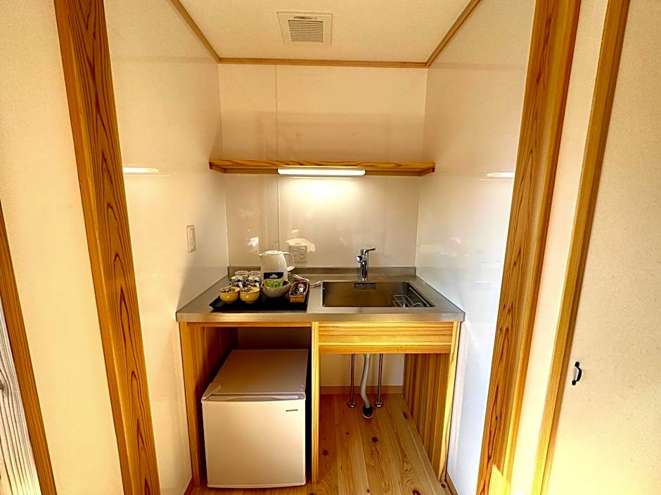 Inase Otsu Machiya Bed and Breakfast