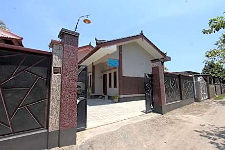 OYO Life 93157 Kos Kaloka