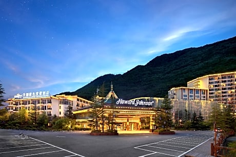 Howard Johnson Tianyuan Jiuzhaigou Resort