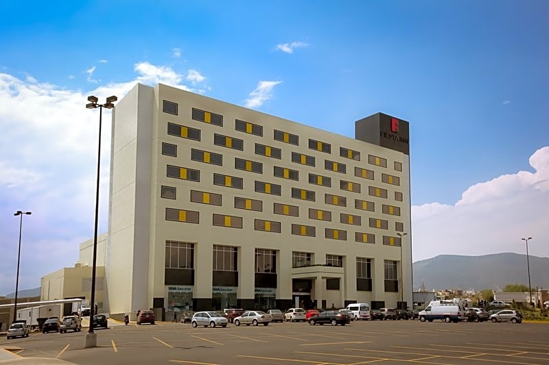 Fiesta Inn Pachuca Gran Patio