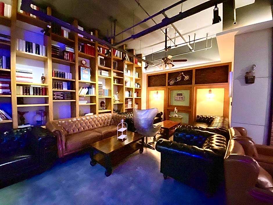 James Joyce Coffetel Xian Big Goose Pagoda Tang Paradise Branch
