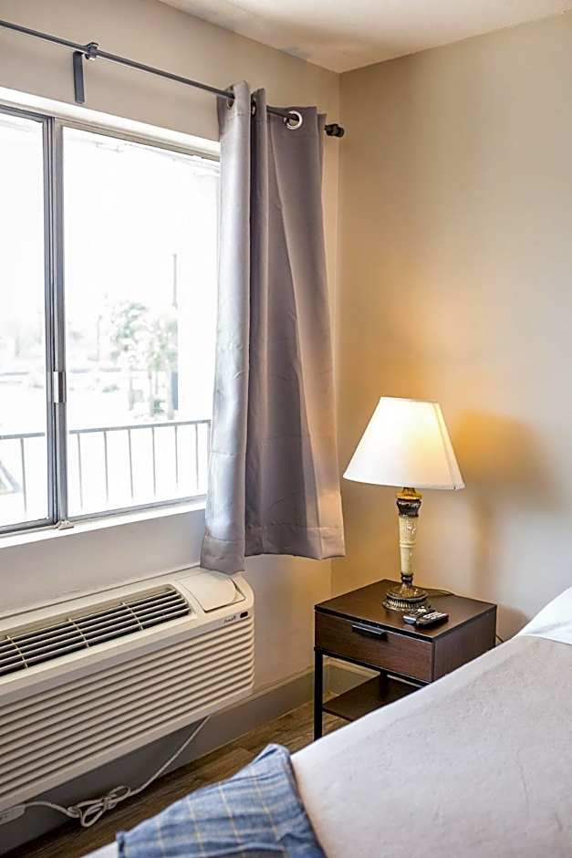 Harmony Inn and Suites