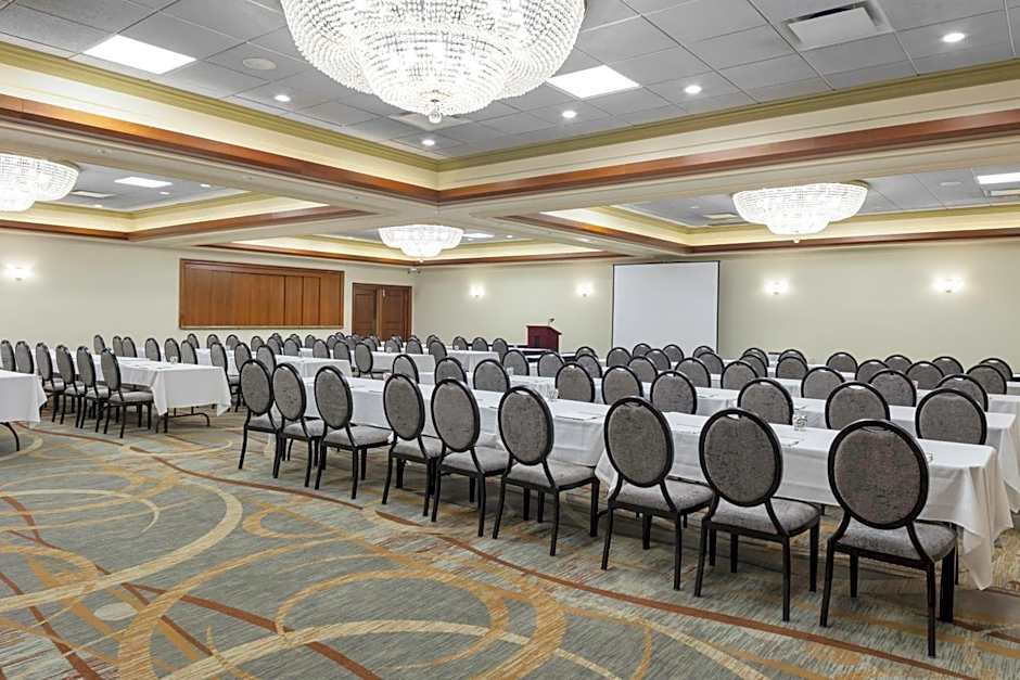 Holiday Inn Chicago - Countryside/LaGrange By IHG