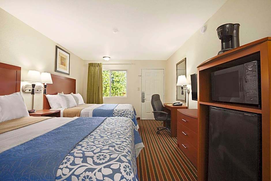 Days Inn by Wyndham Champaign/Urbana