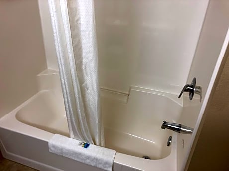 1 King Bed Efficiency Suite Non-Smoking