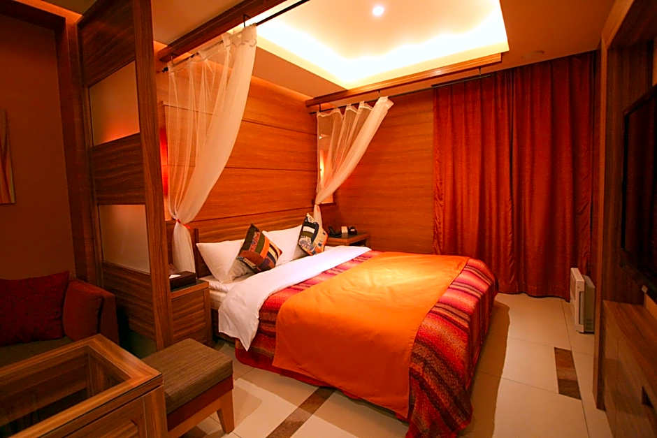 Hotel Aura Daito (Adult Only)