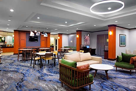 Fairfield Inn & Suites by Marriott Montgomery-EastChase Parkway