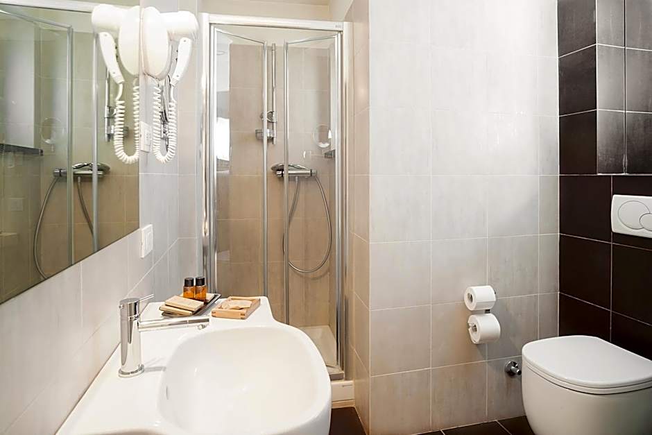 Hotel Hambros - Il Parco In Villa Banchieri