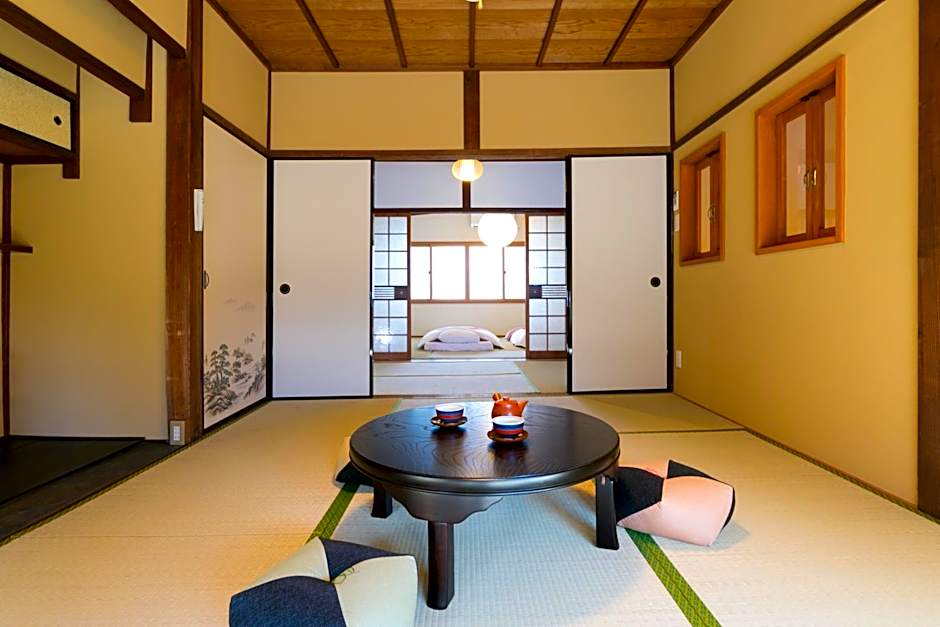 Kyotoya Tsukinoyu Kukai