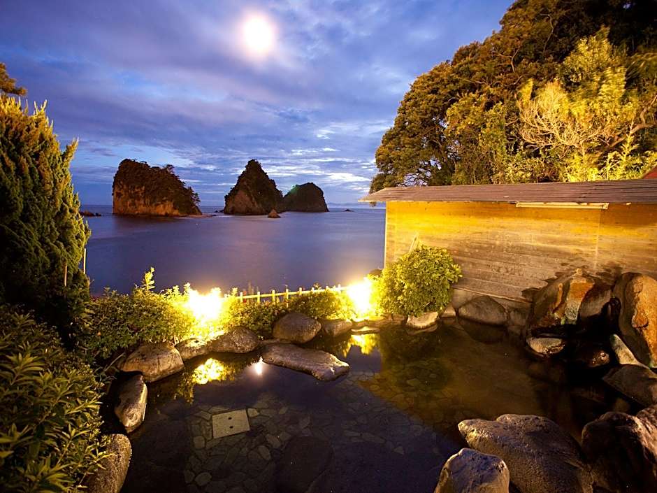 Dogashima Onsen Hotel