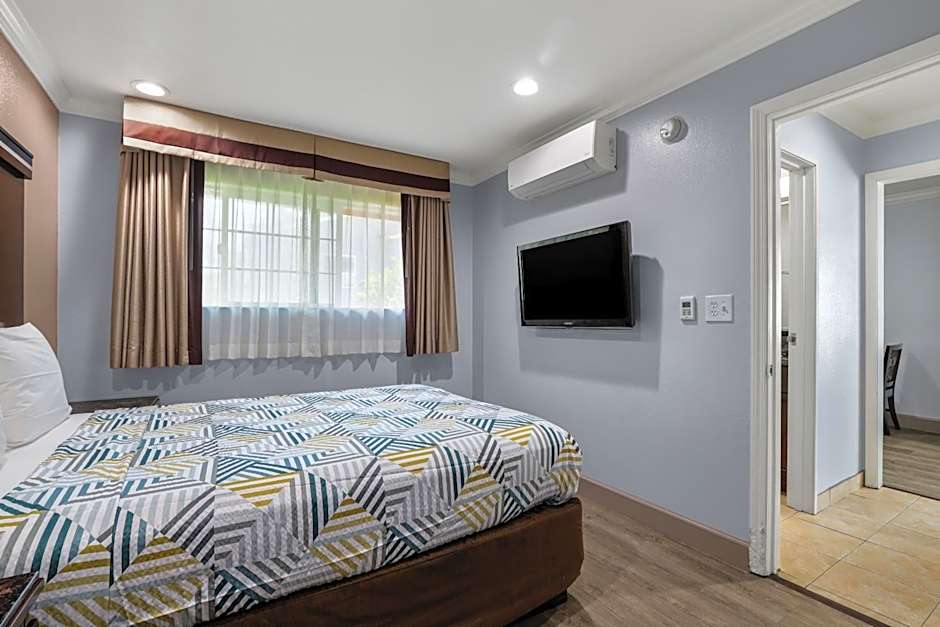 Motel 6 Carlsbad, Ca- North